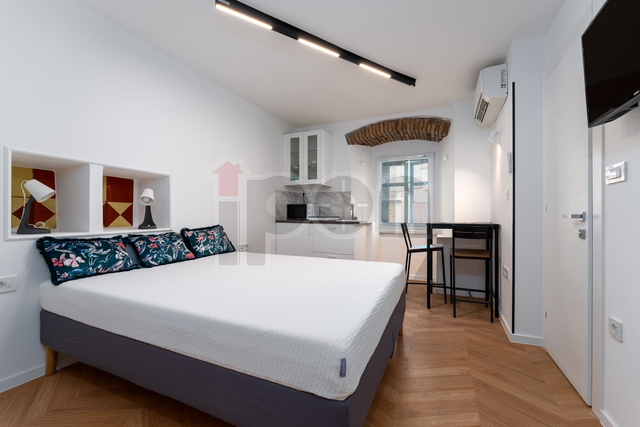 Apartment, 21 m2, For Rent, Rijeka - Centar
