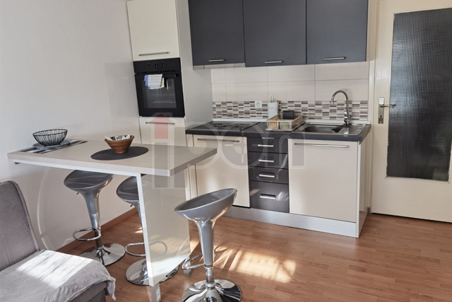 Stanovanje, 25 m2, Najem, Rijeka - Podmurvice