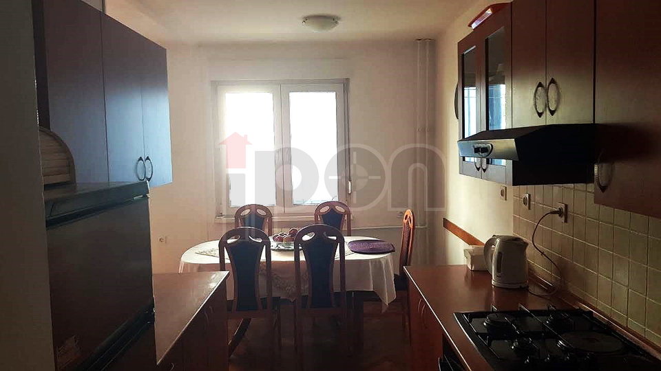 Rijeka&comma; Ve&zcaron;ica Gornja&comma; dugoro&ccaron;no se iznajmljuje stan studentima