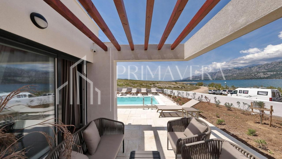 Rovanjska, a beautiful new villa first row to the sea