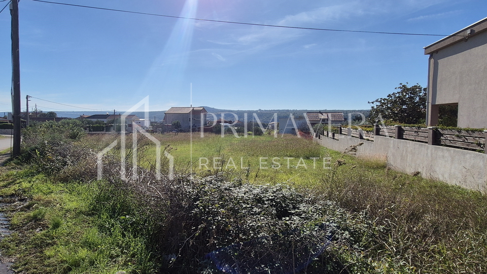 Posedarje, građevinsko zemljište 1261 m2 na odličnoj lokaciji, pogled na more