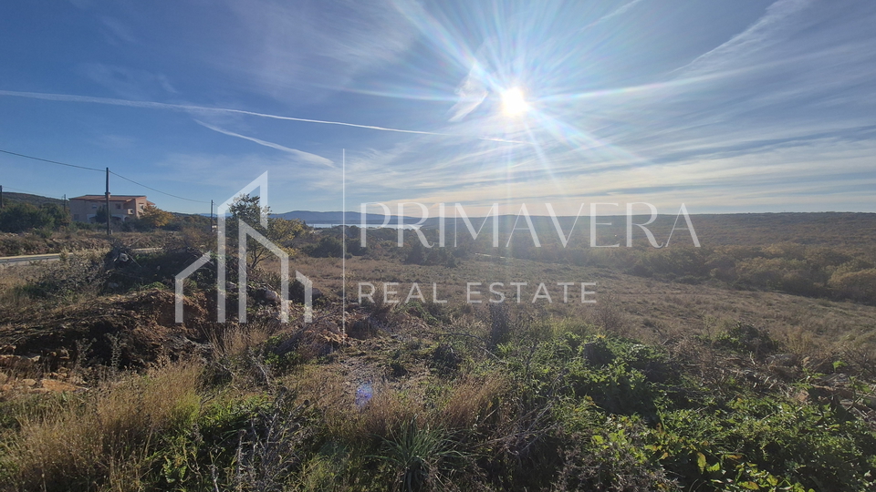 Posedarje, land with building permit - 4 apartments, swimming pool, summer kitchen, sea view