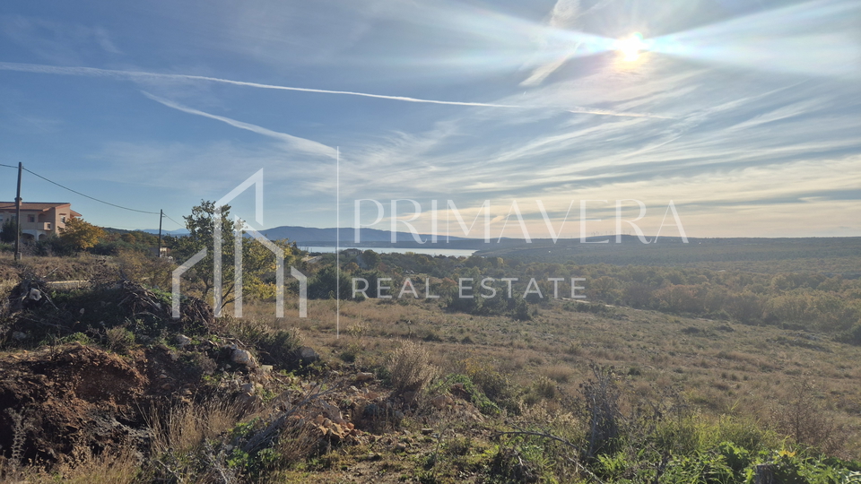 Posedarje, land with building permit - 4 apartments, swimming pool, summer kitchen, sea view