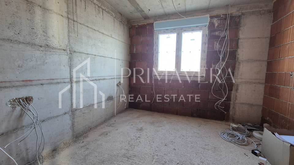 Ražanac, novogradnja, penthouse S4, krovna terasa, prekrasan pogled