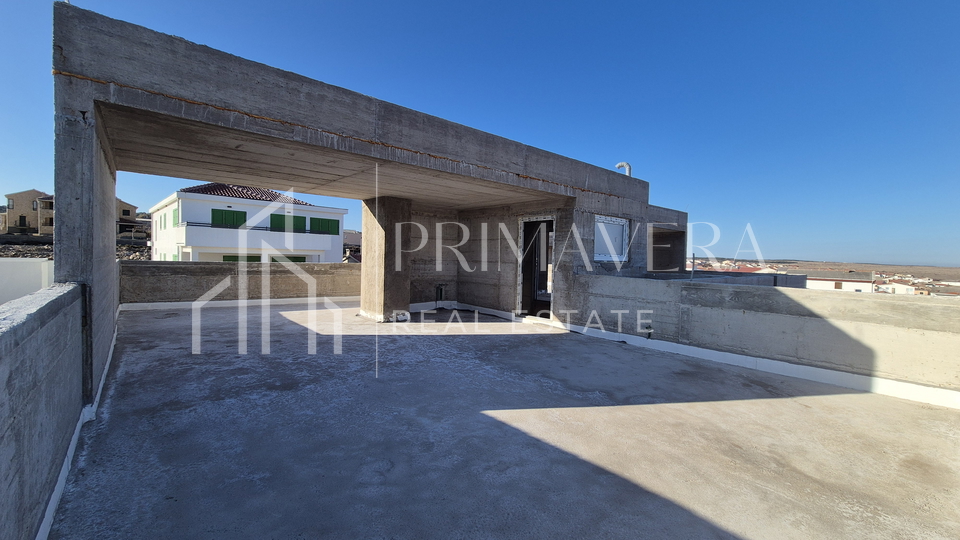 Ražanac, novogradnja, penthouse S4, krovna terasa, prekrasan pogled