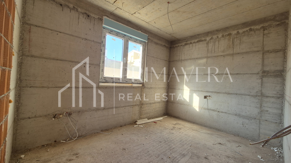 Ražanac, new building, 70m from the sea, apartment S2, garden, sea view