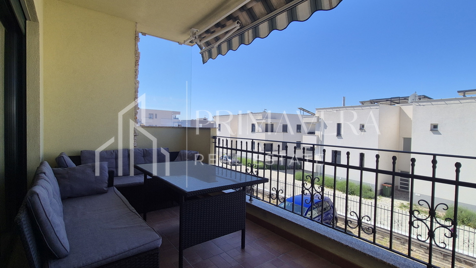 Zadar/Diklovac, dvosobni stan 81 m2, pogled na more