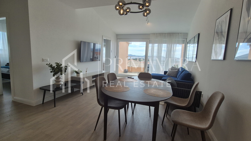 Borik, dvosobni stan s lijepim pogledom na more, 74 m2