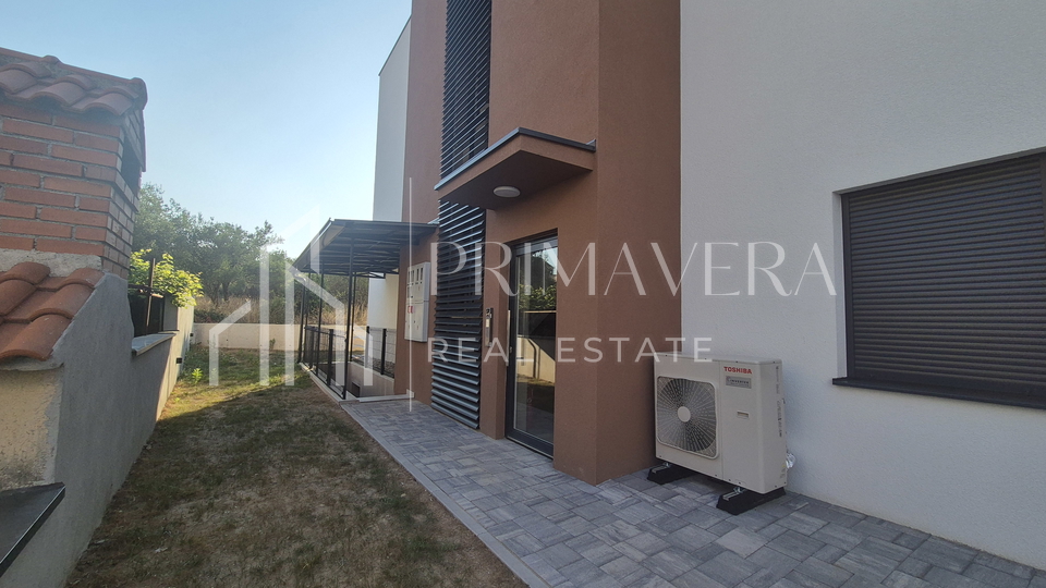 Zadar&sol;Plovanija&comma; new building&comma; a two-bedroom apartment with garden&comma; S2&comma; 95&comma;84 m2