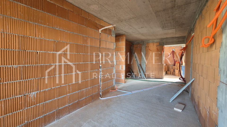 Zadar&sol;Crvene ku&cacute;e&comma; novogradnja&comma; jednosobni stan S4&comma; 1&period;kat