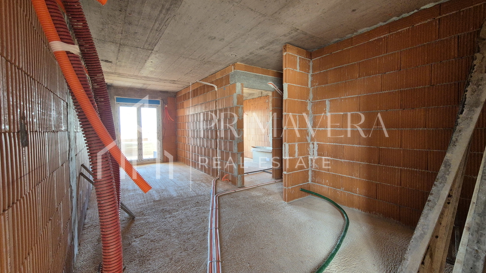 Zadar&sol;Crvene ku&cacute;e&comma; novogradnja&comma; jednosobni stan S4&comma; 1&period;kat