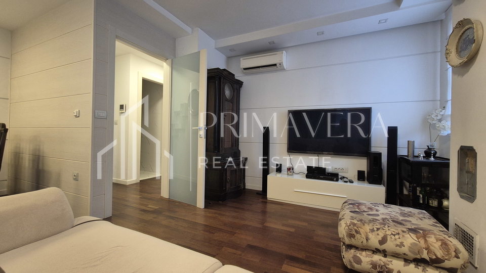 A three bedroom apartment with a garden&comma; Zadar&sol;Mocire&comma; 88&comma;62 m2