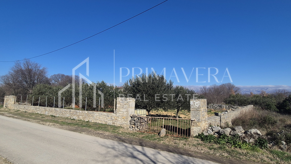 Pridraga&comma; gra&dstrok;evinsko zemlji&scaron;te&comma; 1000 m2