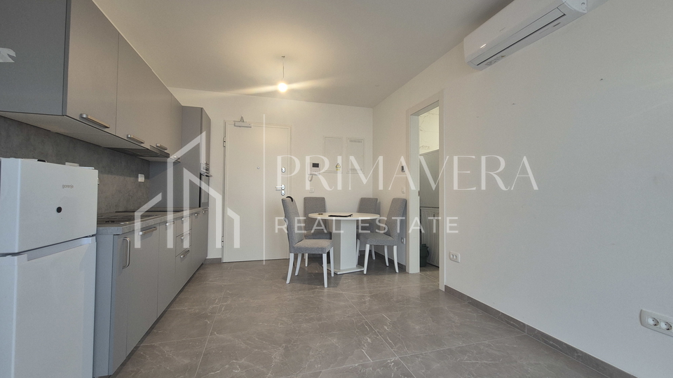 Zadar&sol;Bokanjac&comma; jednosobni stan za dugoro&ccaron;ni najam