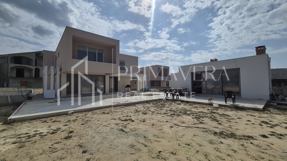 Luxury villa with pool with sea view&comma; only 50 from the sea