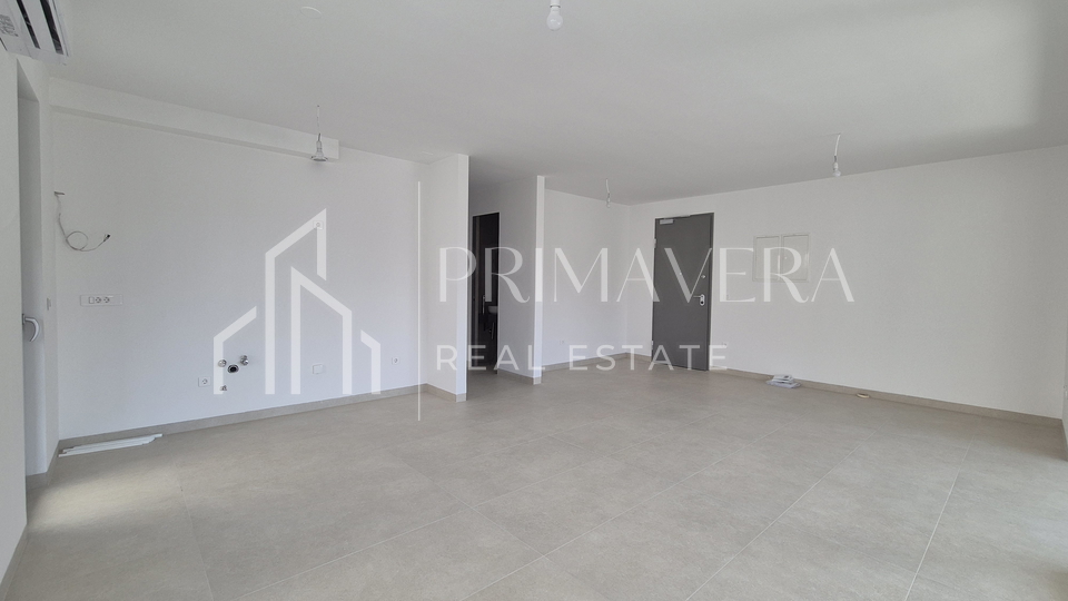 Zadar&sol;Diklo&comma; new building&comma; a luxury three bedroom apartment&comma; 1st floor&comma; S4