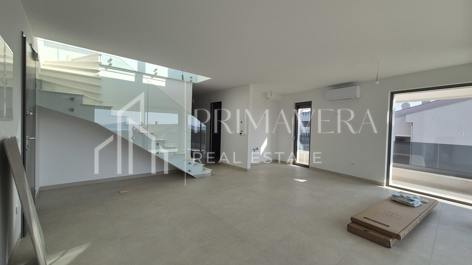 Apartment&comma; 136 m2&comma; For Sale&comma; Zadar - Diklo