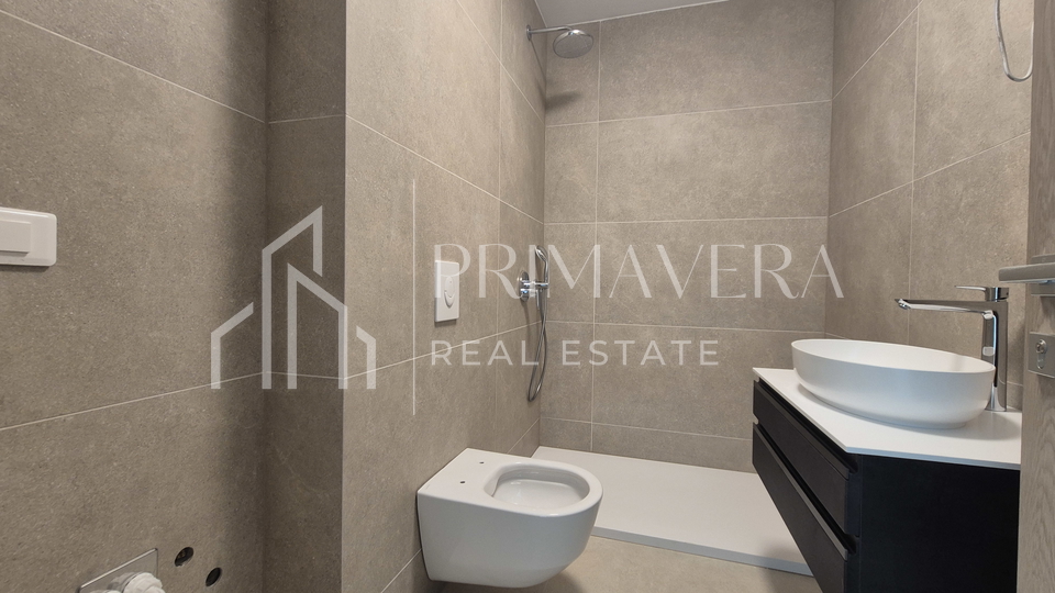 Apartment&comma; 136 m2&comma; For Sale&comma; Zadar - Diklo