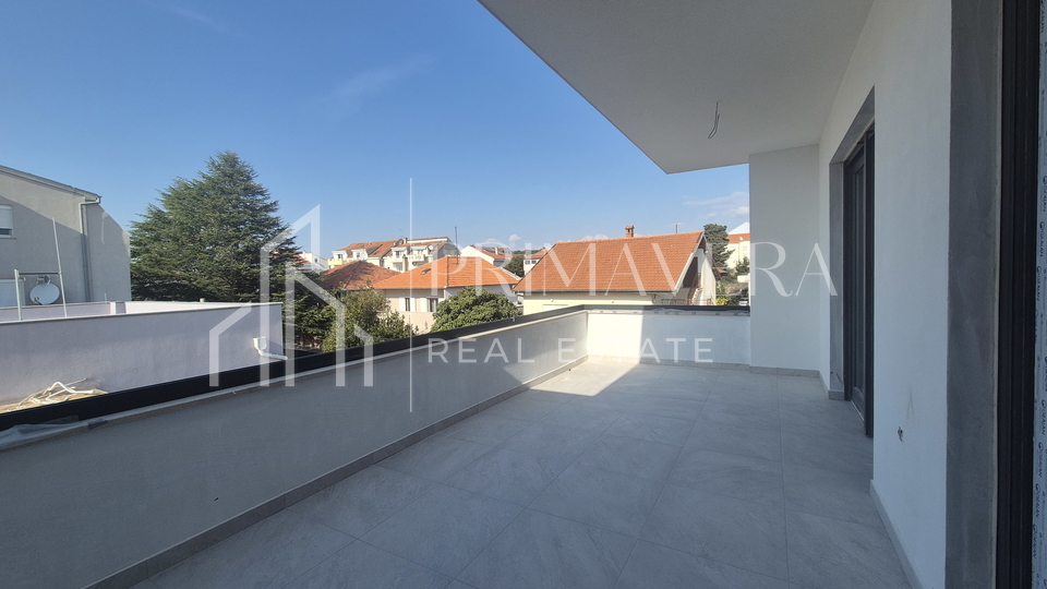 Borik&comma;  new building&comma; apartment on the ground floor&comma; S3