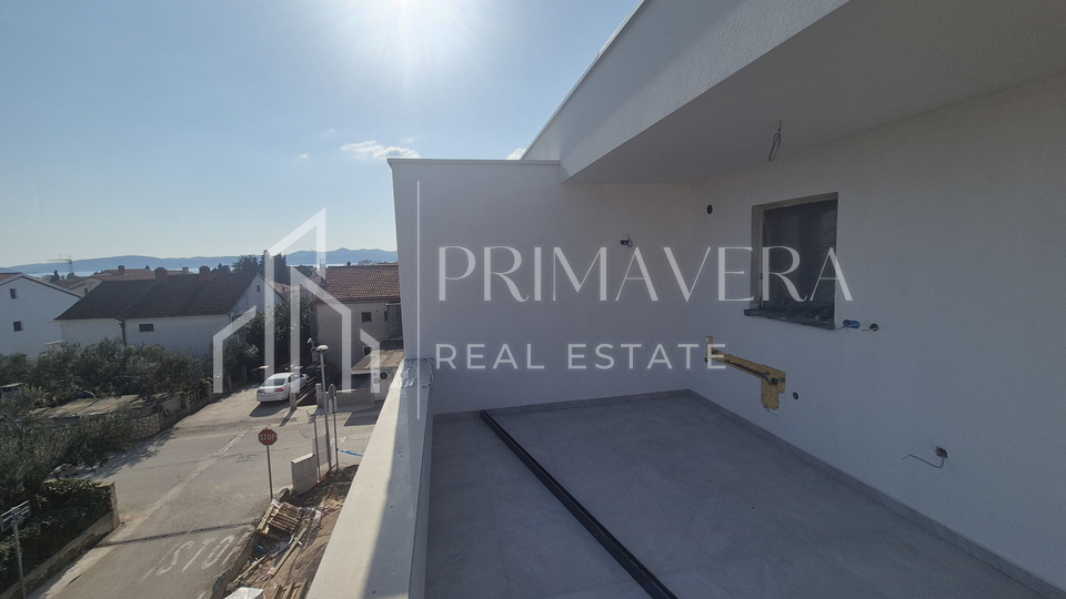 Borik&comma;  new building&comma; apartment on the ground floor&comma; S3