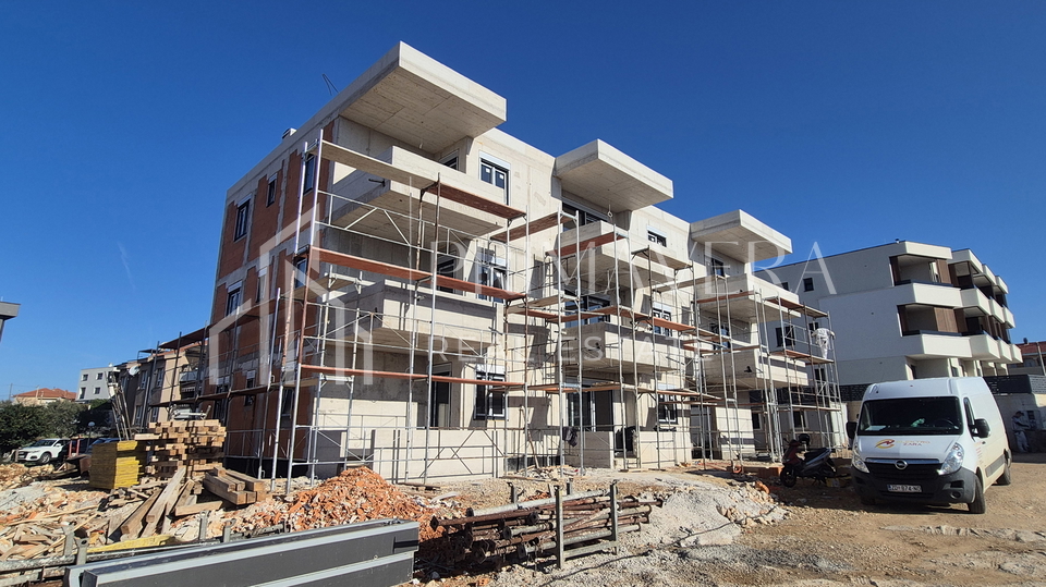 Zadar - Plovanija&comma; novogradnja&comma; trosoban stan na 2&period;katu&comma; S6