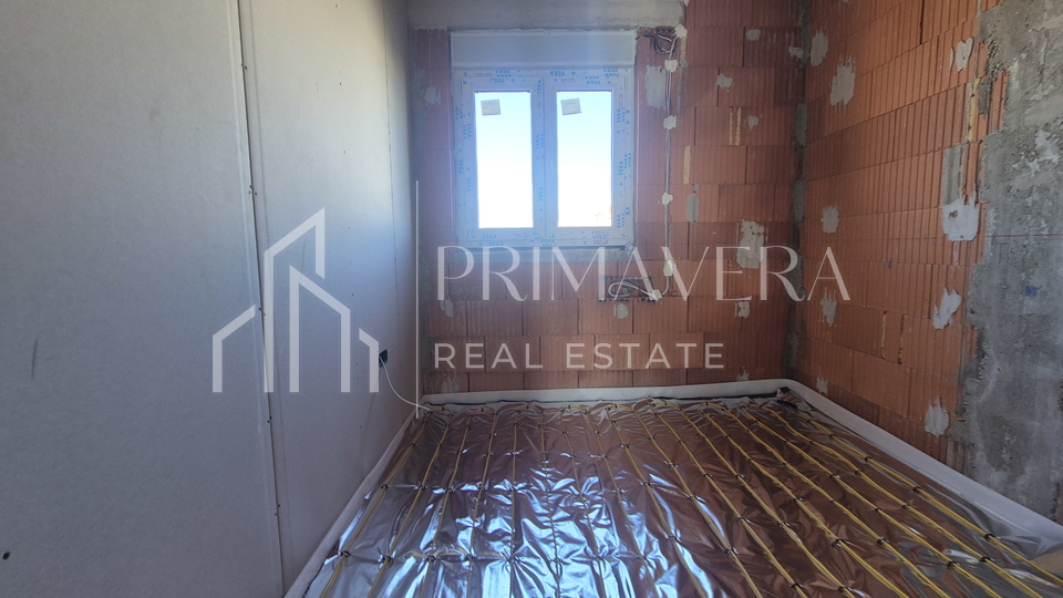 Zadar - Plovanija&comma; novogradnja&comma; trosoban stan na 2&period;katu&comma; S6