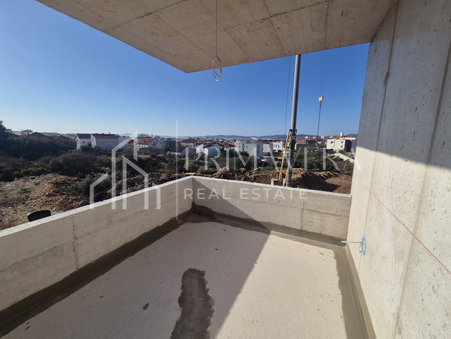 Zadar - Plovanija, novogradnja, trosoban stan na 2.katu, S6