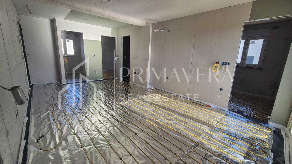 Zadar - Plovanija&comma; novogradnja&comma; trosoban stan na 2&period;katu&comma; S8