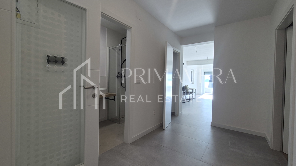 Zadar&sol;Diklo&comma; trosobni penthouse s krovnom terasom