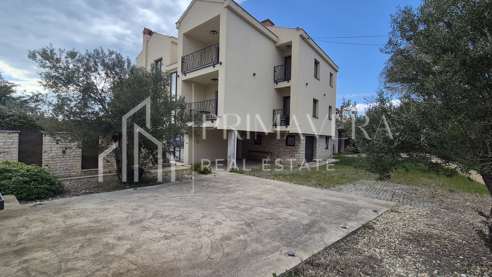 Zadar - Borik&comma; trosoban stan za dugoro&ccaron;ni najam