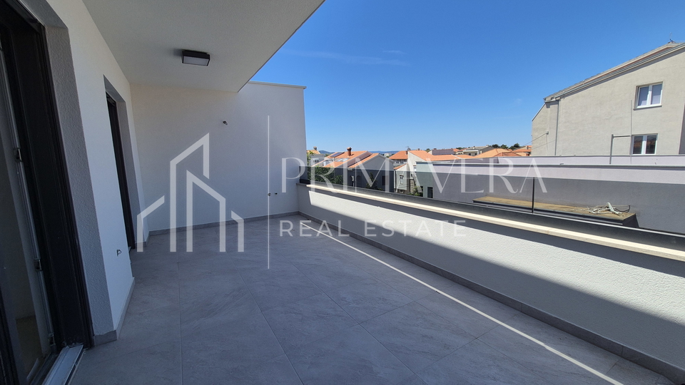 Borik&comma;  new building&comma; apartment on the ground floor&comma; S3