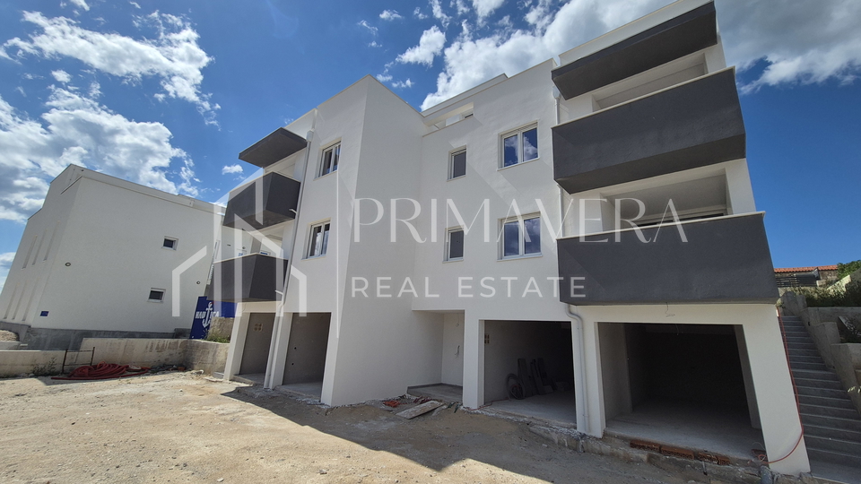 Ra&zcaron;anac&comma; new building&comma; 70m from the sea&comma; apartment S2&comma; garden&comma; sea view