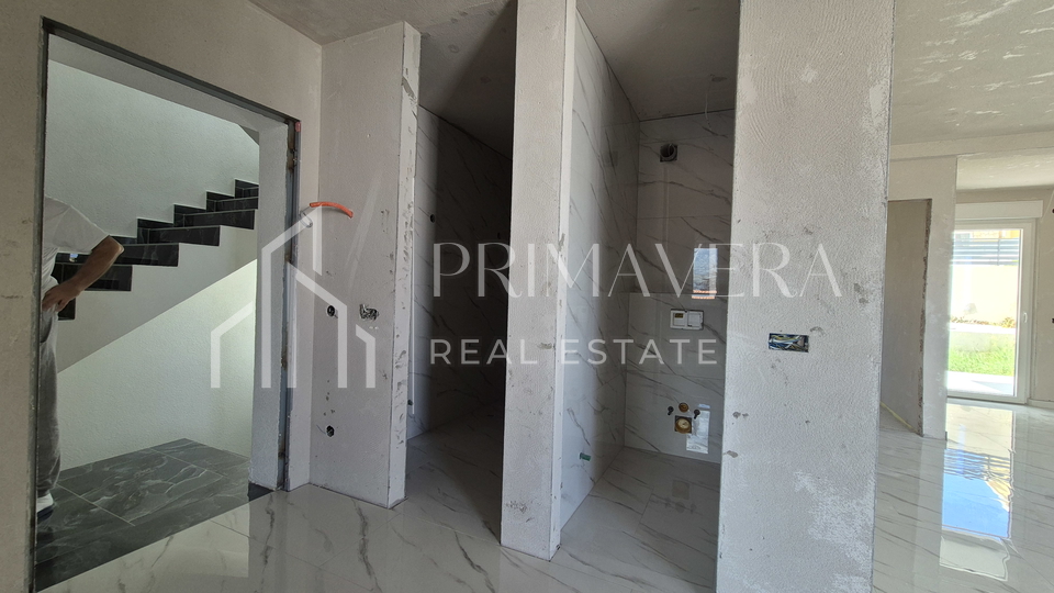 Ra&zcaron;anac&comma; new building&comma; 70m from the sea&comma; apartment S1&comma; garden&comma; sea view