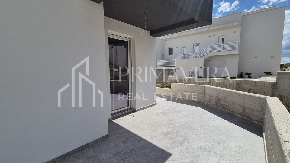 Ra&zcaron;anac&comma; new building&comma; 70m from the sea&comma; apartment S2&comma; garden&comma; sea view