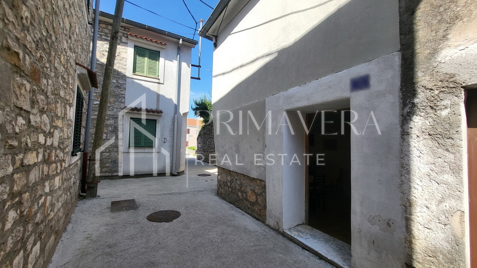 Sukošan, a semi detached house 100 meters from the sea