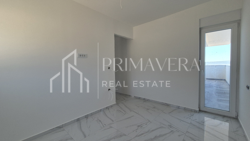 Maslenica&comma; new building&comma; 2bedroom flat with a sea view &plus; garage