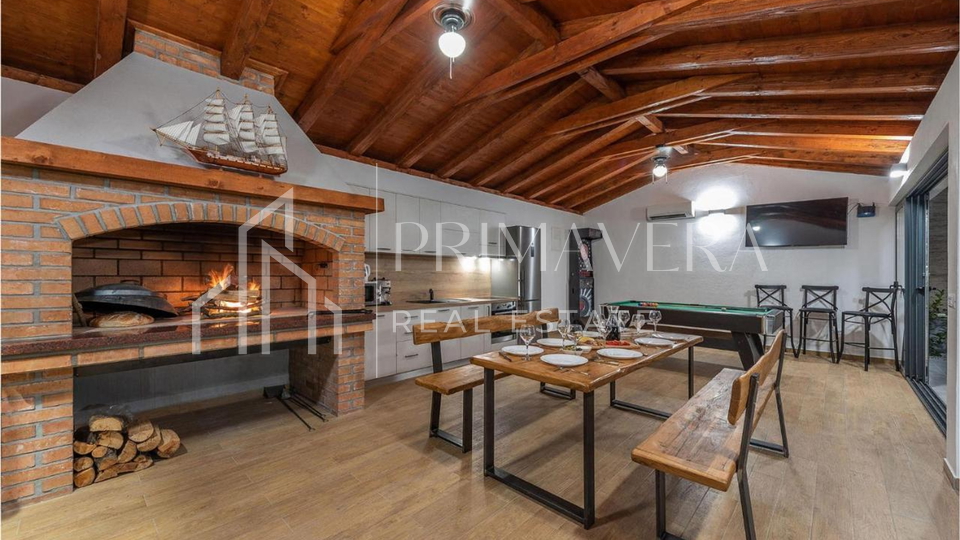 Posedarje, a unique pool villa, 1st row to the sea