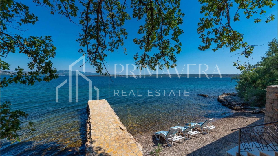 Posedarje, a unique pool villa, 1st row to the sea