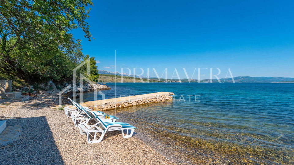 Posedarje, a unique pool villa, 1st row to the sea