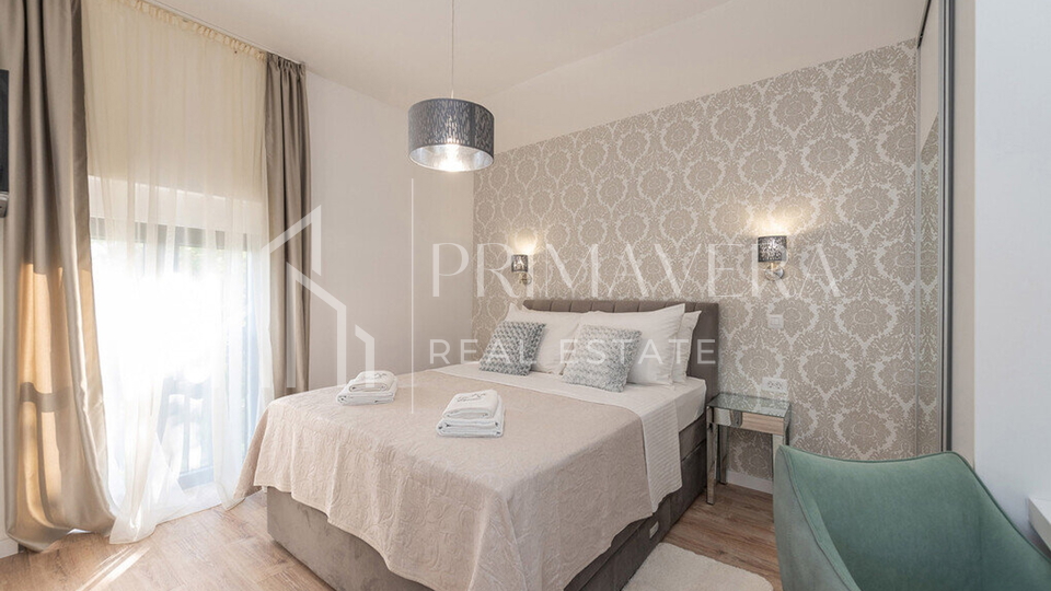 Posedarje, a unique pool villa, 1st row to the sea