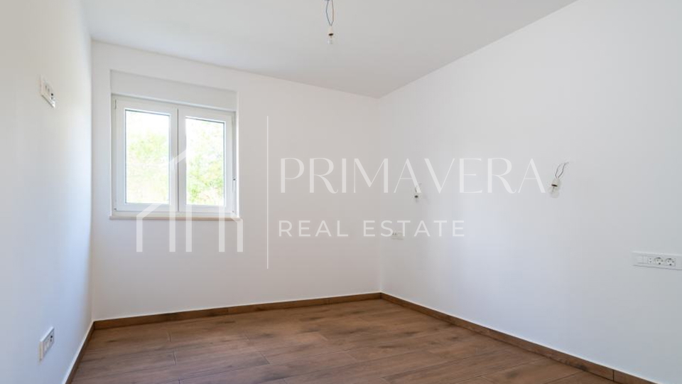 Posedarje, new building, apartment on the ground flor, sea view!