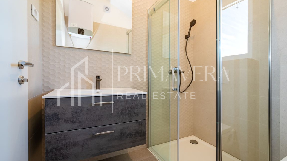 Posedarje, a newly built house with 2 apartments and a beautiful sea view!