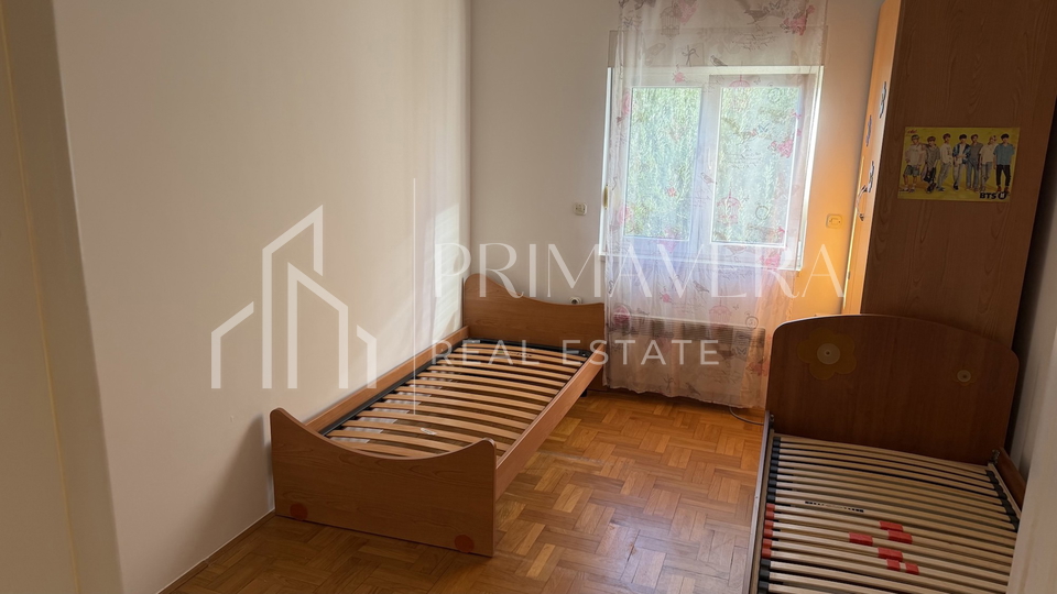 Vi&scaron;njik&comma; komforan dvosoban stan na visokom prizemlju&comma; 85 m2
