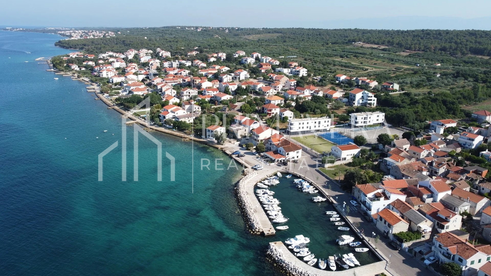 Diklo, građevinsko zemljište blizu mora, 479 m2