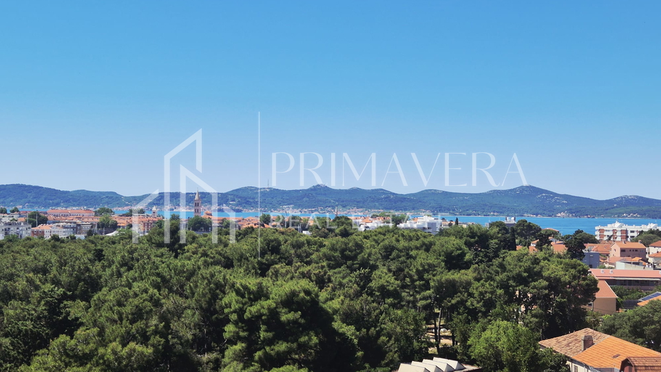 Zadar - Melada&comma; prostrani trosobni stan s pogledom na more&comma; 87 m2