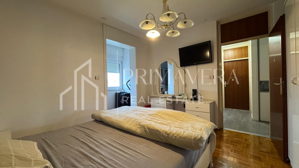 Zadar&sol;Bili brig&comma; prostrani trosobni stan&comma; 89 m2