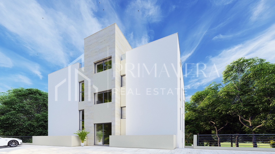 Zadar&sol;Bili brig&comma; novogradnja&comma; jednosoban stan s krovnom terasom i pogledom na more&comma; S8