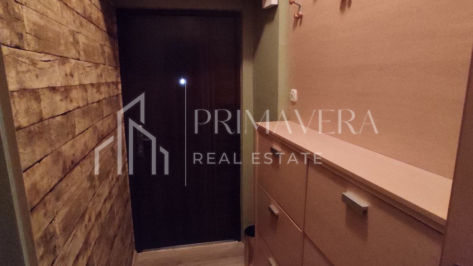 Zadar&sol;Relja&comma; jednosobni stan u visokom prizemlju&comma; 47&comma;43 m2