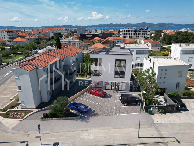 Commercial Property, 102 m2, For Sale, Zadar - Belafuža