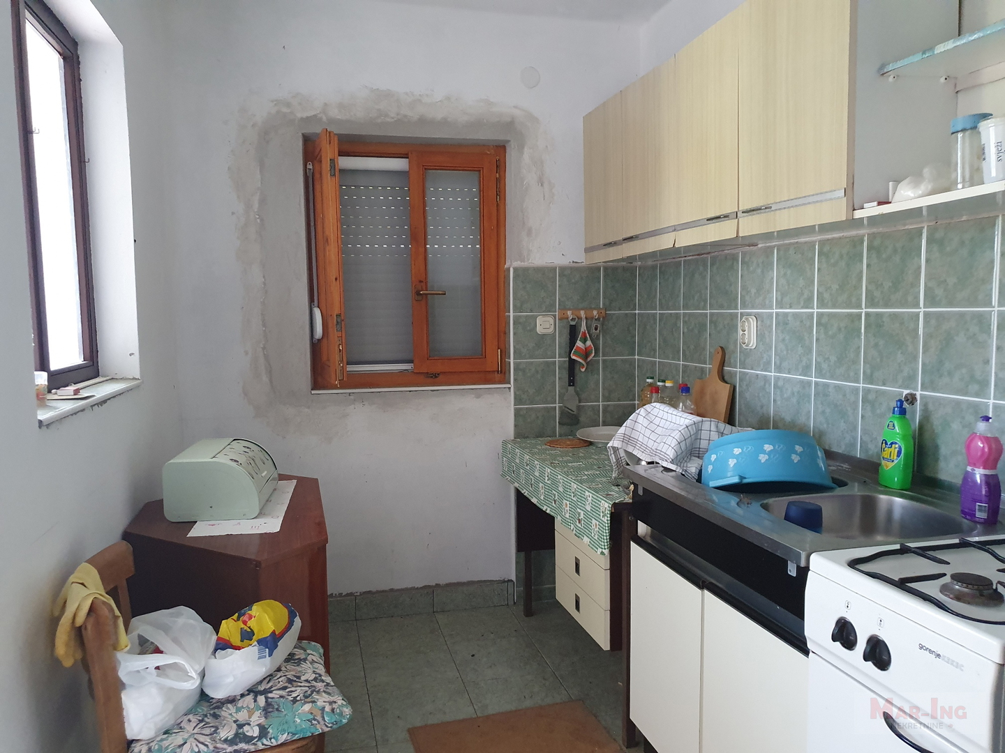 SUKOŠAN - DEBELJAK - stara kuća - zemljište  2096m2